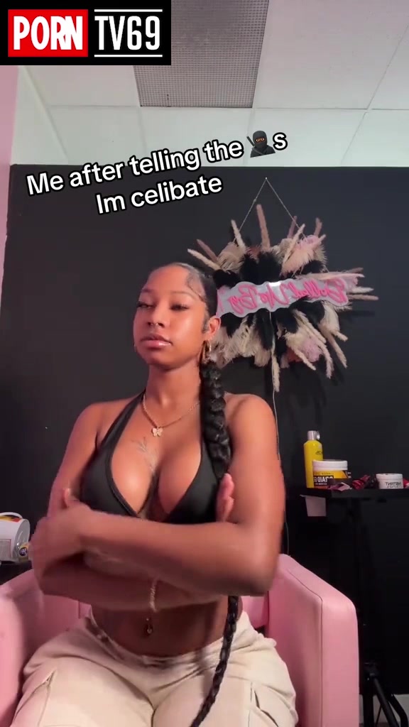 TikToker Cooking With Kya is exposed nude video hot viral!!!