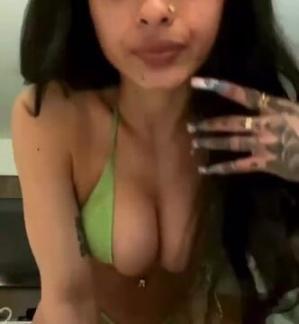 India Love Nude Showing Off Her Big Boobs In Live Stream