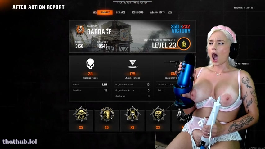 Zoie Burgher Masturbates Naked On Live Stream