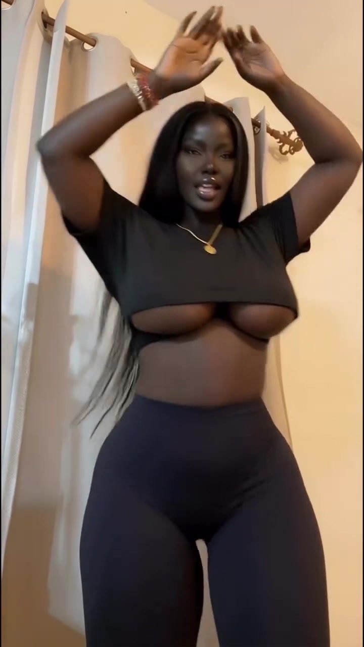 Alicia Kinnaird – New Porn Video Shows Off Her Big Tits